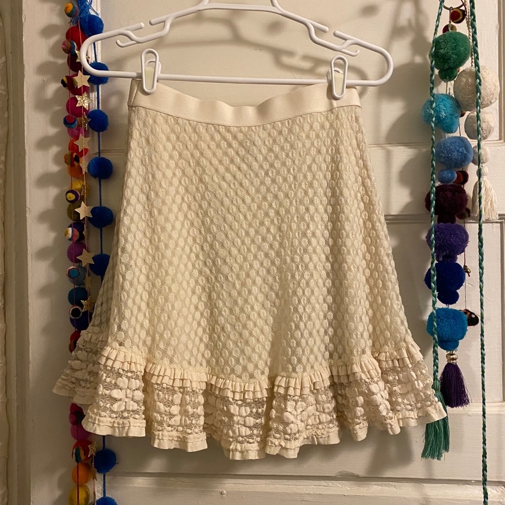 Max Studio écru stretch lace skirt xsm
